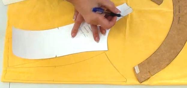 Tutorial 2. Cutting a Corset Mock-up.